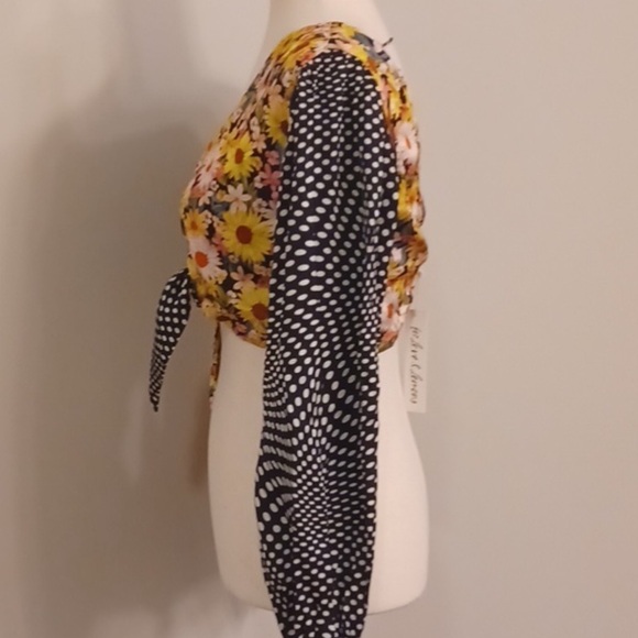 NWT For Love & Lemons Anya crop top front tie long sleeve floral XS - Picture 11 of 16
